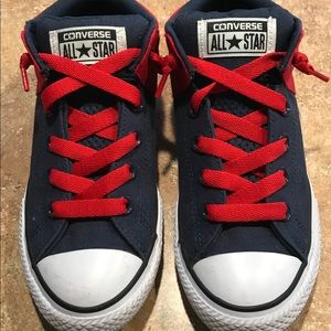 Boys Converse-size 2